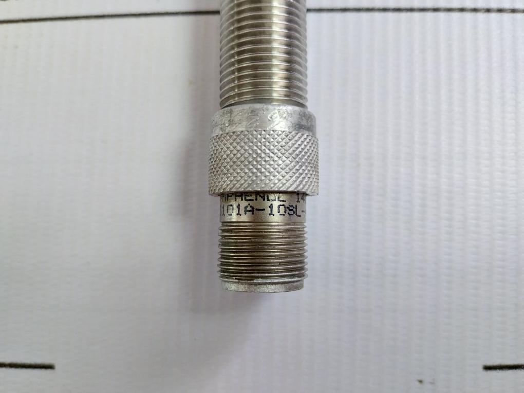 Amphenol Magnetic Pickup Speed Sensor 97-3101A-10Sl-4P(689)
