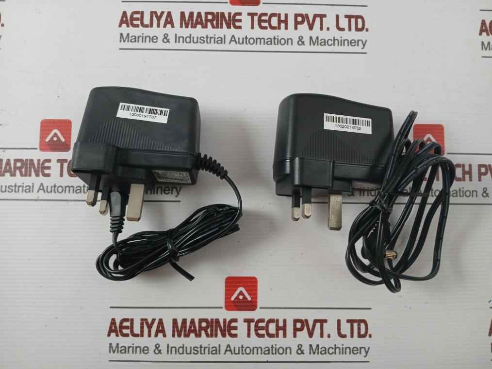 Ams3-0502500Fb I.T.E. Power Supply Adapter 5V 2.5A Brand D-link