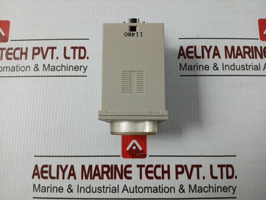Analog Timer Relay 50/60Hz 5A 250V~ Omron H3Bg-8
