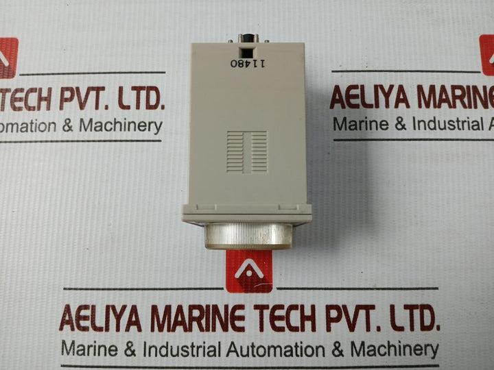 Analog Timer Relay 50/60Hz 5A 250V~ Omron H3Bg-8