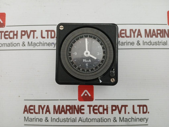 Analogue Time Switch 16026 Brand Flash 110Vac-50/60 Hz