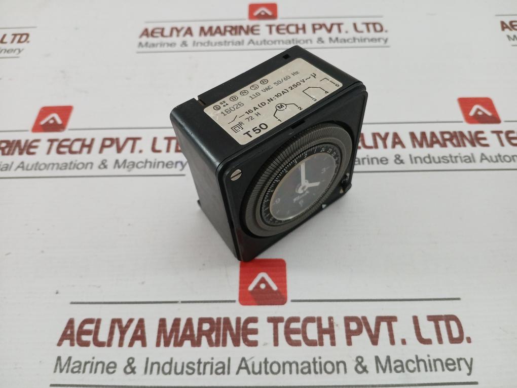 Analogue Time Switch 16026 Brand Flash 110Vac-50/60 Hz