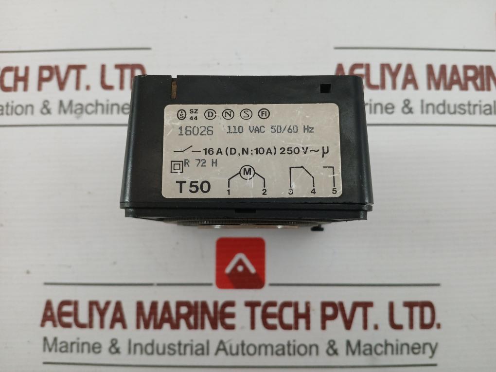 Analogue Time Switch 16026 Brand Flash 110Vac-50/60 Hz