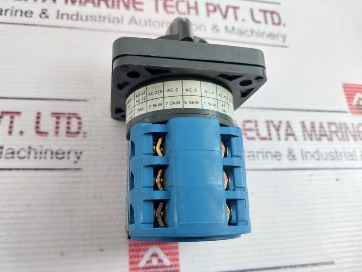 Andeli B9 – 20A Changeover Rotary Switch