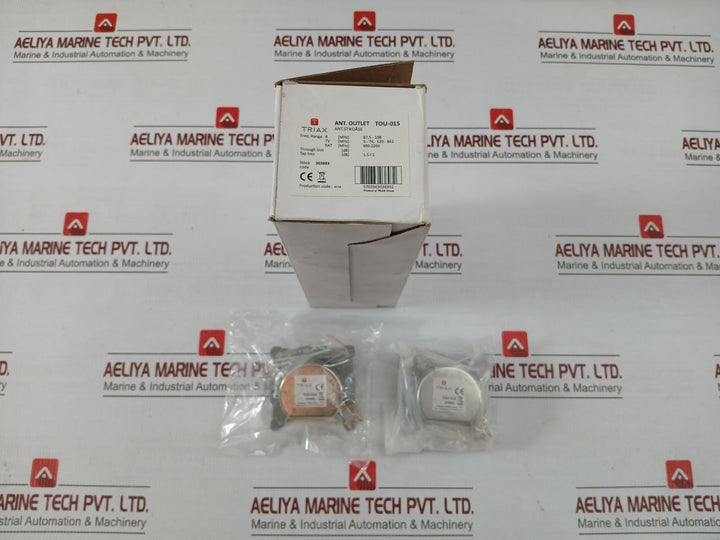 Antenna-Outlet-5702663036932-By-Triax-Tou-01s-9