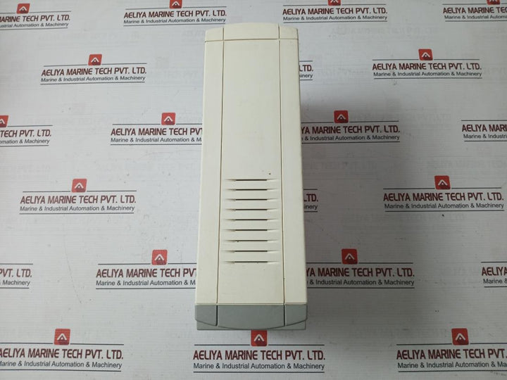 Apc Bk650Ei Back-ups Uninterruptible Power Supply Cs 220-240V, 5.3A 50-60Hz 400W