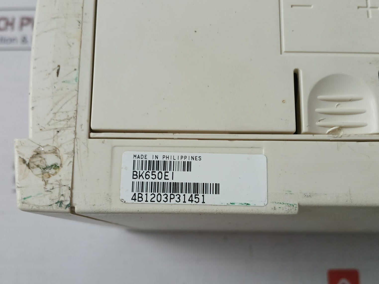 Apc Bk650Ei Back-ups Uninterruptible Power Supply Cs 220-240V, 5.3A 50-60Hz 400W