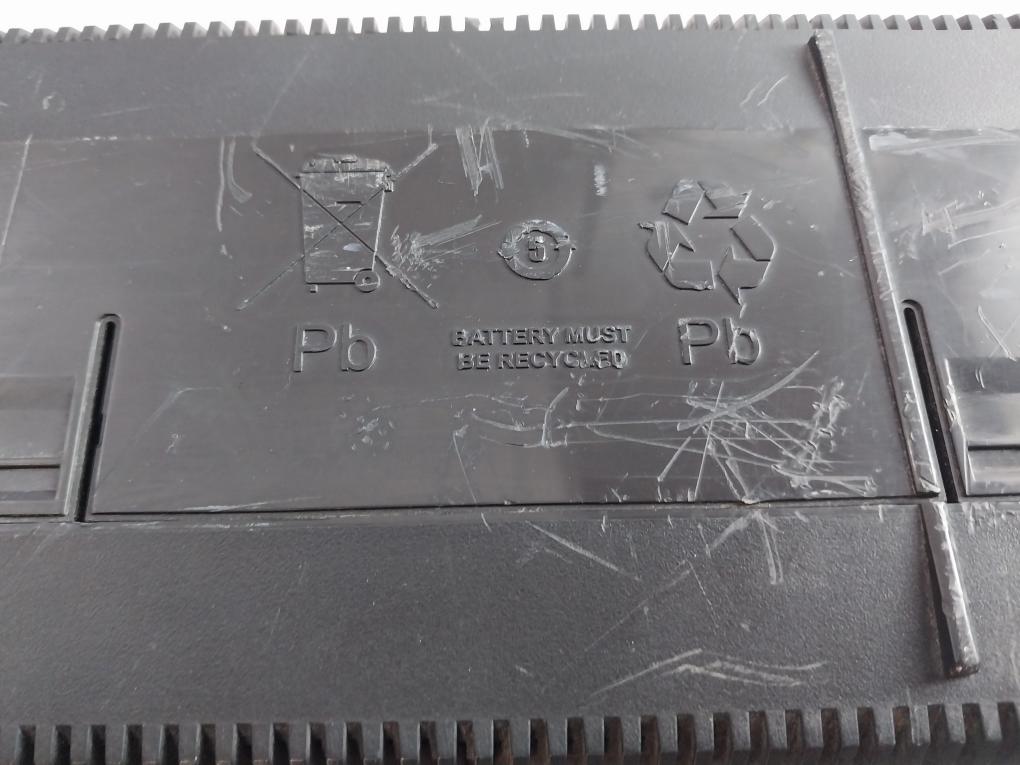 Apc Br1500G-in Back-ups Pro 1500 Power Supply 220-240V 10A 5/60Hz