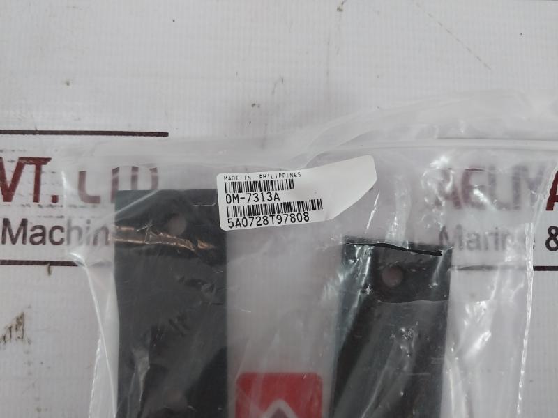 Apc Su042X163 Automatic Transfer Switch 120V 50-60Hz Ats 20A 100/120V 0M-7600A