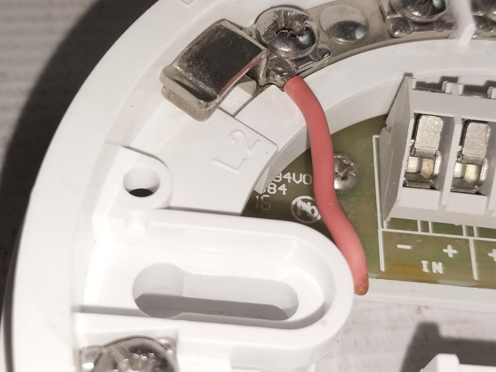 Apollo 45681-284 Apo Addressable Isolating Base 20D En54-17 2005 17-28Vdc 5-9V