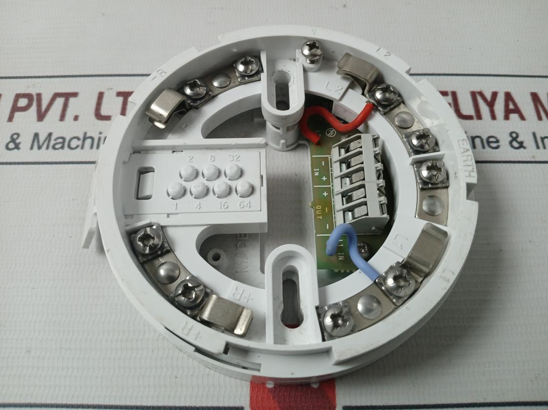 Apollo 45681-286 Mar Marine Isolator Base 17 To 28Vdc 5 To 9V