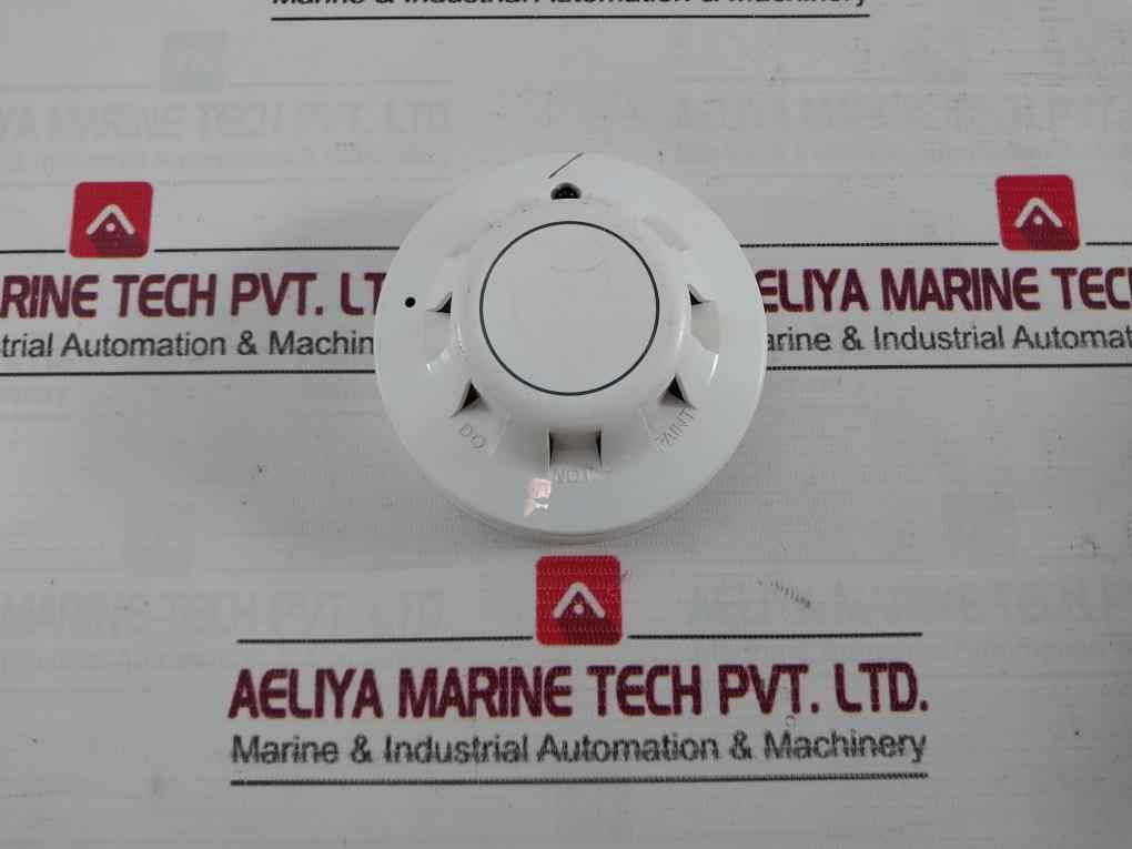 Apollo 55000-216 Apo Ionisation Smoke Detector 9-33 Vdc 45681200R