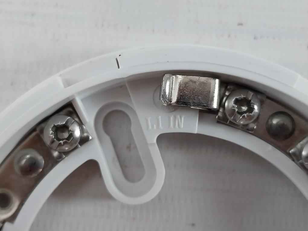 Apollo 55000-216 Apo Ionisation Smoke Detector 9-33 Vdc 45681200R