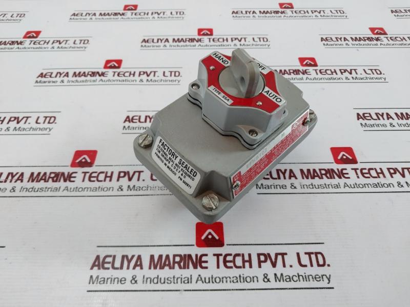 Appleton Efkb102 M Selector Switch Cover Assembly 600 Vac Max 60Hz