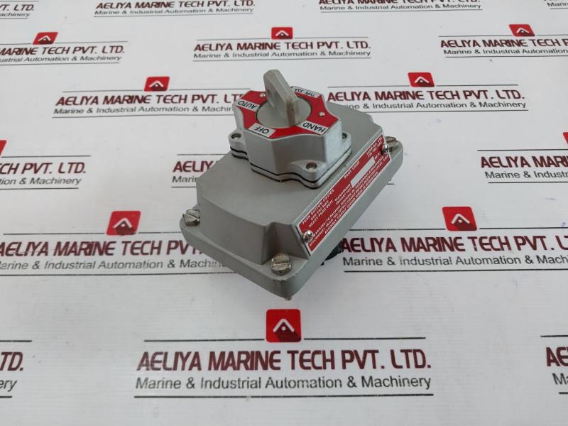 Appleton Efkb102 M Selector Switch Cover Assembly 600 Vac Max 60hz