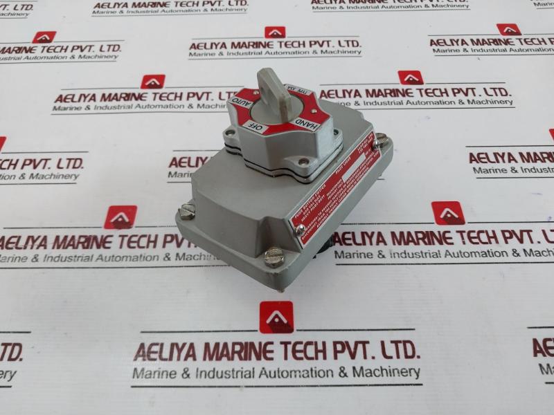 Appleton Efkb102 M Selector Switch Cover Assembly 600 Vac Max 60Hz