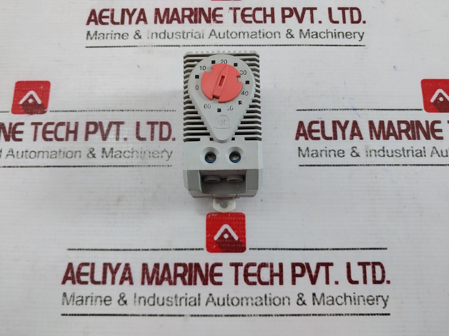 Apt Controls 0-60 Enclosure Thermostat (Bimetal) 16A 250V~ 15A 120V~