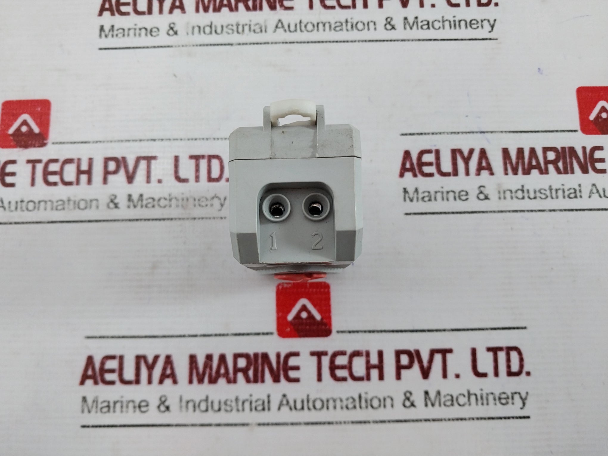 Apt Controls 0-60 Enclosure Thermostat (Bimetal) 16A 250V~ 15A 120V~
