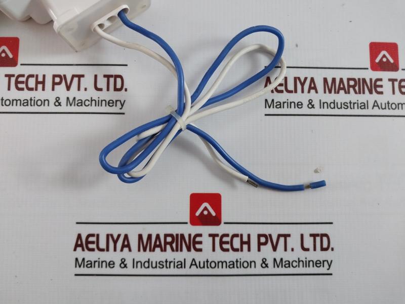Aqua Signal 9840062500 Connection Box With Ignition Unit M24 D10-12 Ip 67