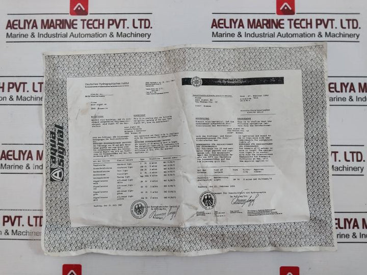 Aqua Signal Series 70 Double Lens Navigation Light 3070104000 24V