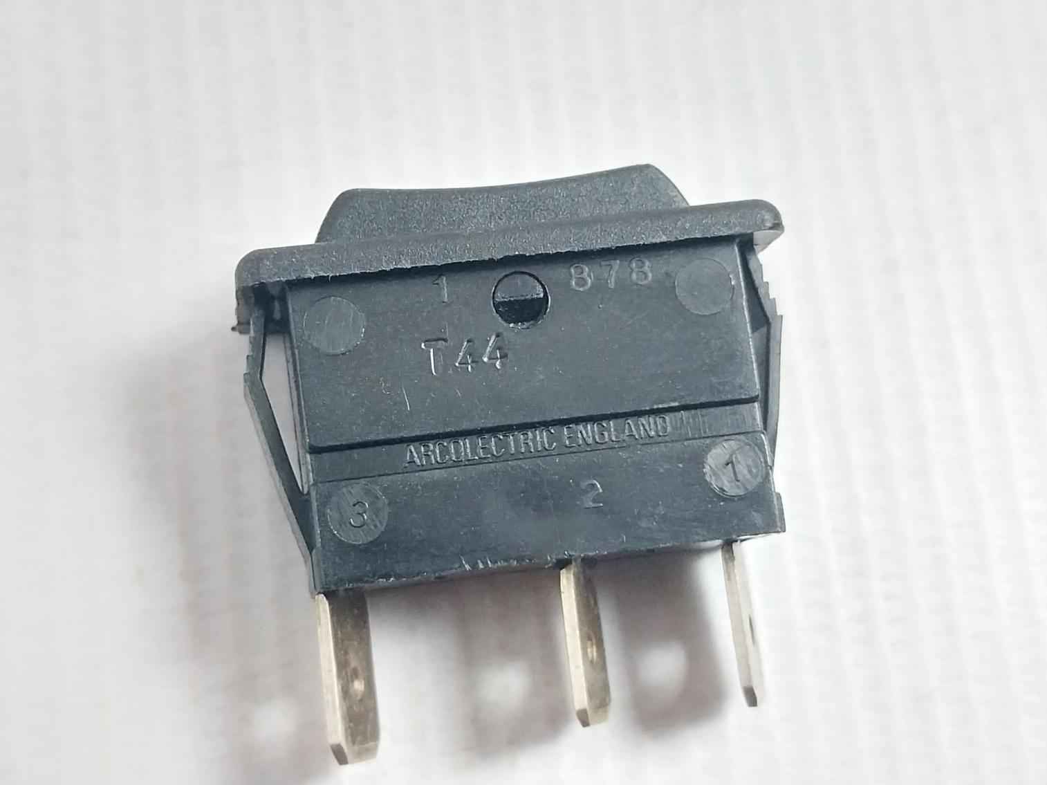 Arcolectric C1522At Rocker Switch 250Vac