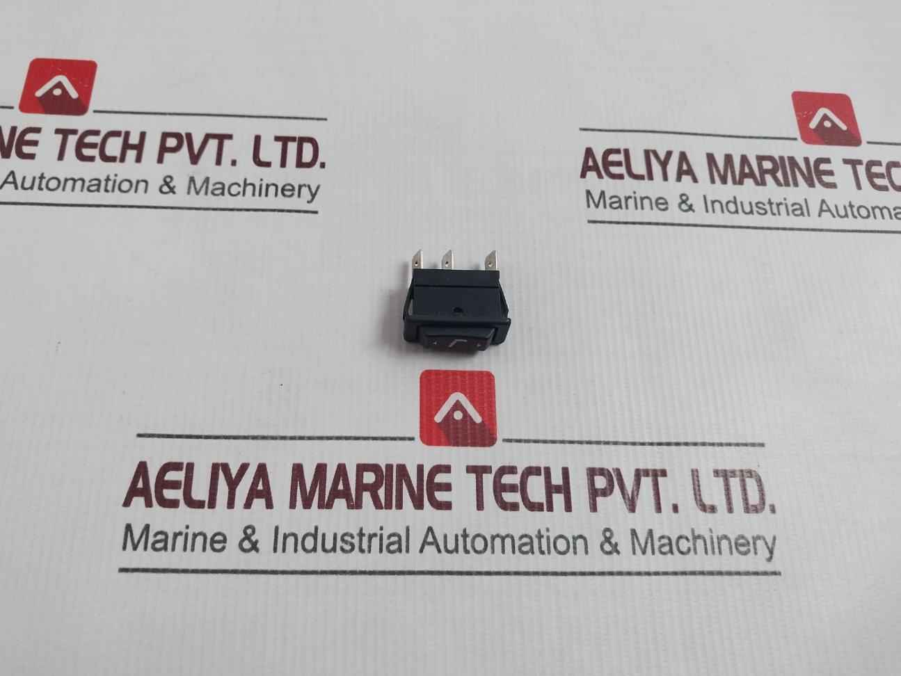 Arcolectric C1522at Rocker Switch