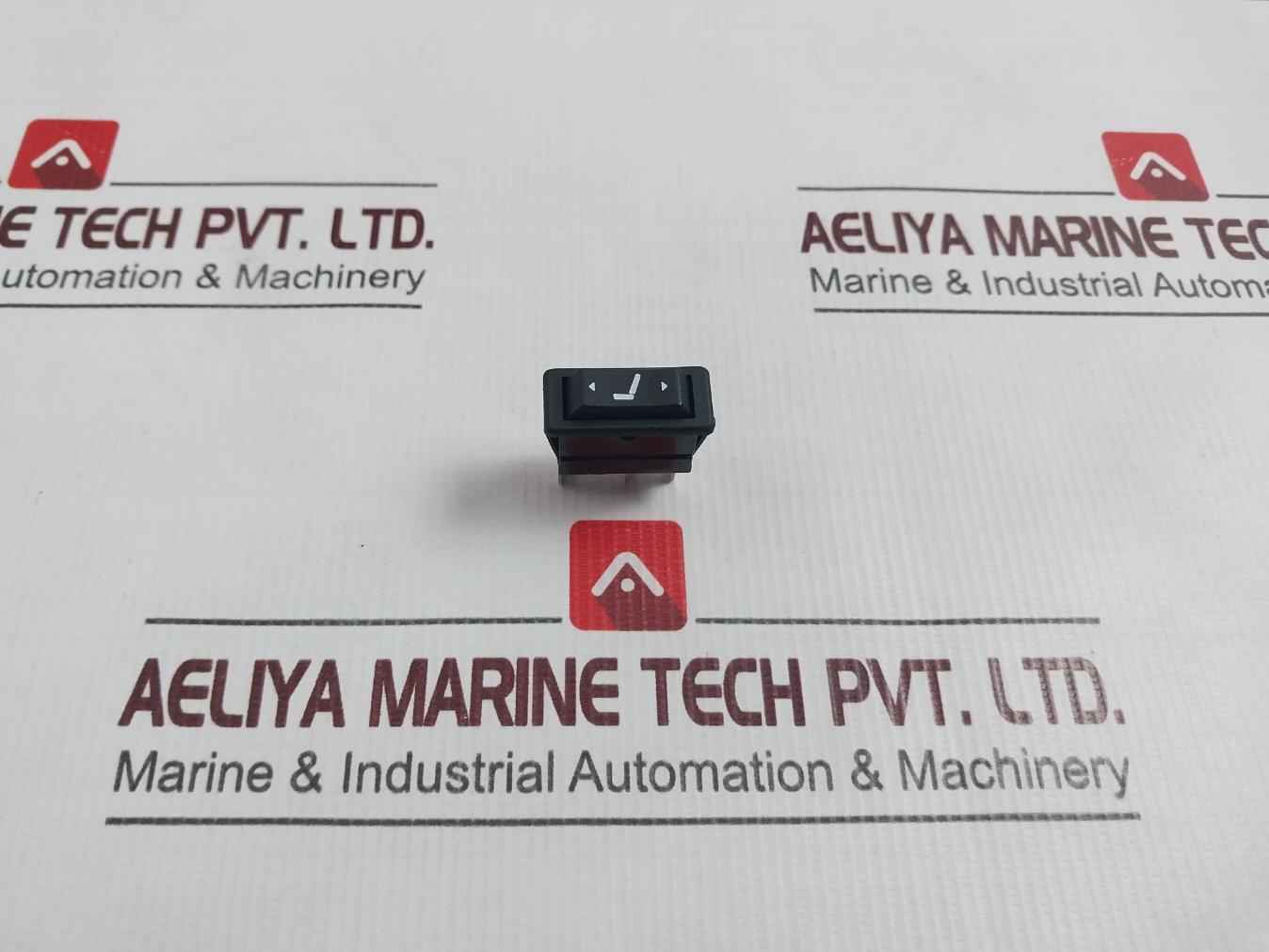 Arcolectric C1522at Rocker Switch