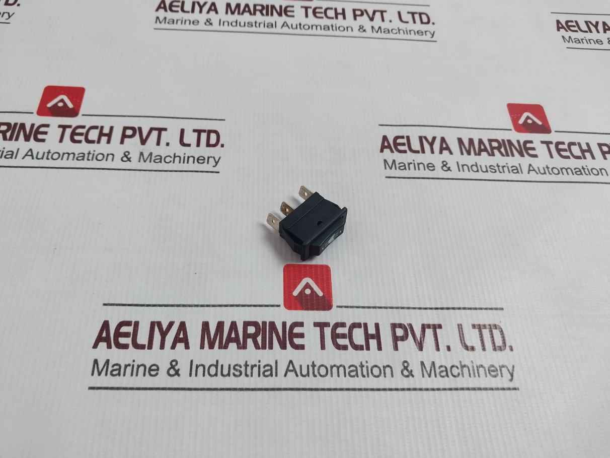 Arcolectric C1522at Rocker Switch 250vac