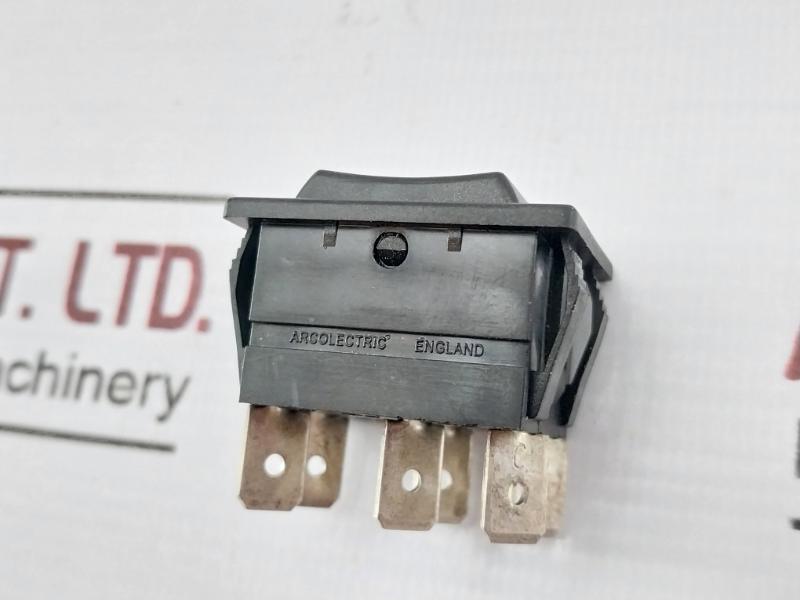 Arcolectric C1572Al Rocker Switch C05-01-12 10001037556
