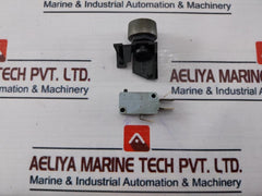 Arcolectric M965A Series 0911 Pushbutton Switch