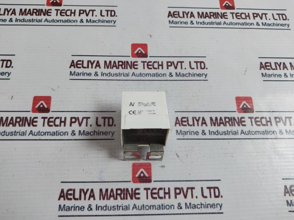 Lot of 3X Arcotronics MKP C.4BS Capacitor 200V,-40..+85°c