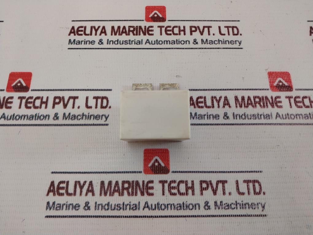 Lot of 4X Arcotronics MKP C.4BS Capacitor 0,47uf +-5%