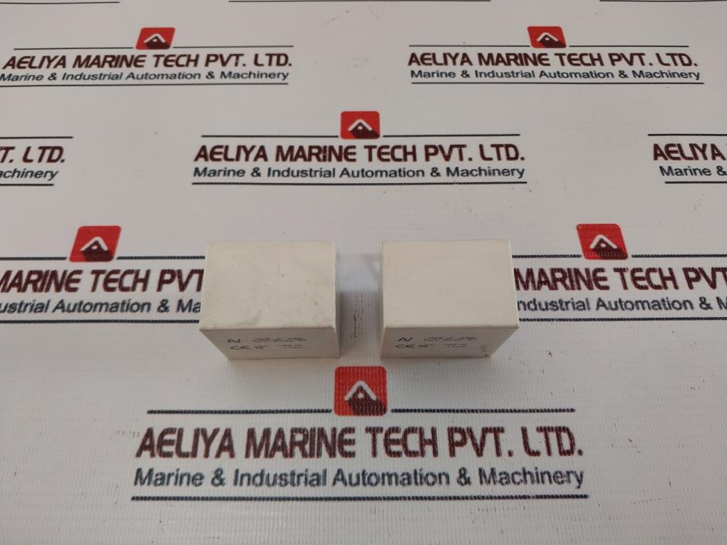 Lot of 3X Arcotronics MKP C.4BS Capacitor 2000 v