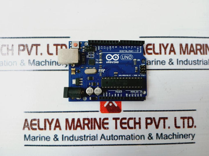 Arduino Uno R3 Microcontroller Board