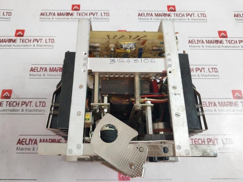 Areva Skd 11Bf8002Bch Check Synchronising Relay 220-230Vdc 63.5/110V Ac, 50Hz