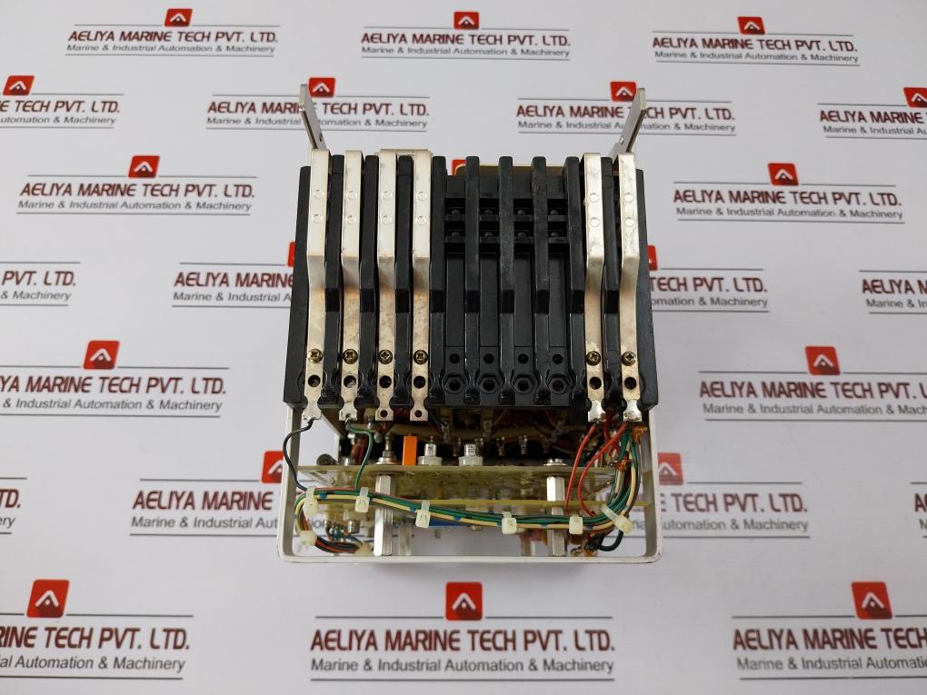 Areva Ske 11Bf8002Bch Check Synchronising Relay V1,V2-63.5V/110V 50Hz