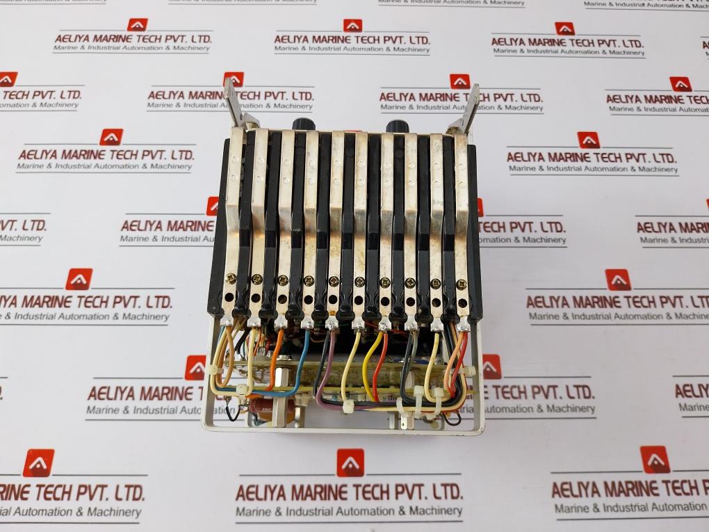 Areva Ske 11Bf8013Bch Check Synchronising Relay 63.5/110V 220/230V Dc