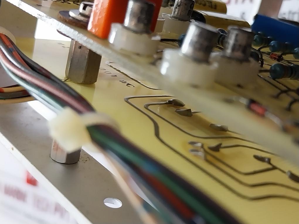 Areva Ske 11Bf8013Bch Check Synchronising Relay 63.5/110V 220/230V Dc