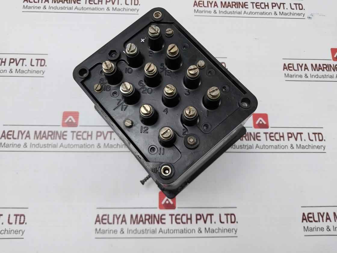 Areva Vtt11Zg8053Bch Definite Time Relay 220-230 Dc 0.5-5 Sec