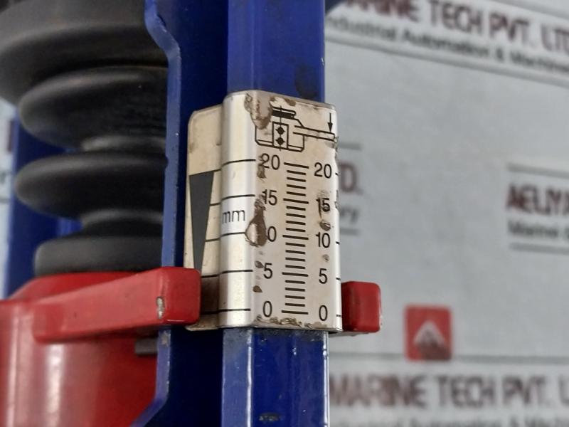 Ari-armaturen 2,2 Kn Thrust Actuator 230v Ip65 Control-speed 0.38/0.45 Mm/s