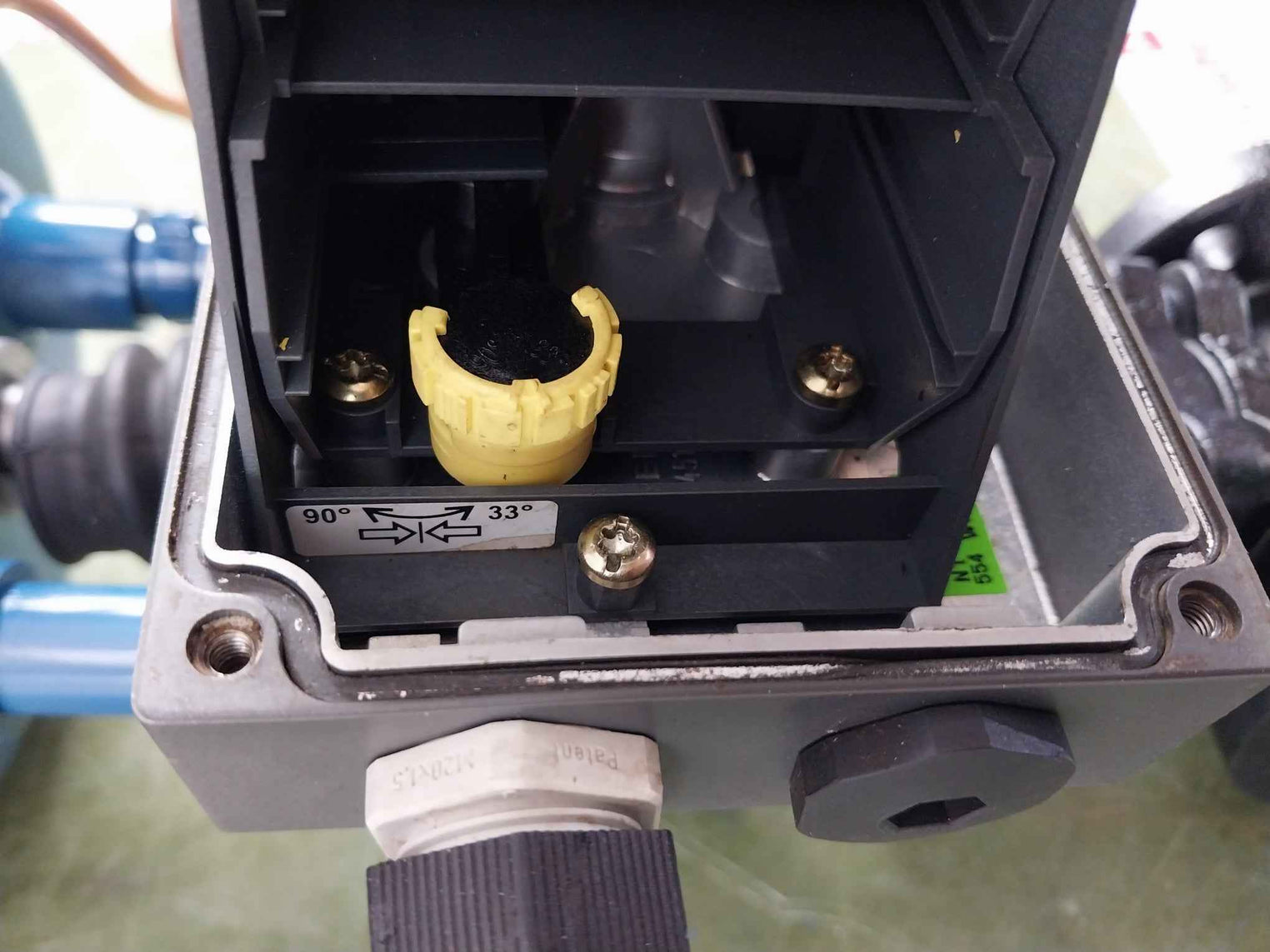 Ari Dp32 Pneumatic Actuator W/6Dr5310-0Ng00-0Aa0 Sipart Ps2 I/P Positioner