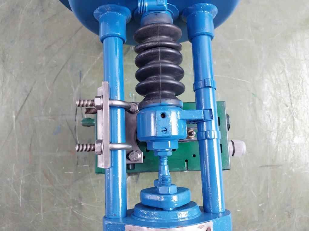 Ari Dp32 Pneumatic Actuator W/ Sipart Ps2 I/P Positioner 6Rd5010-0Ng00-0Aa0 Ip65