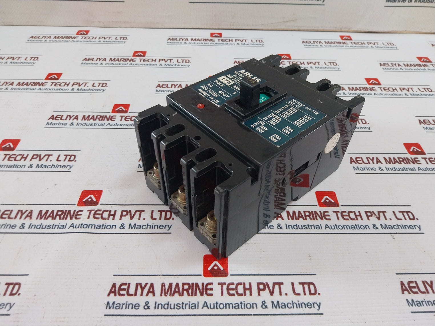 Arlis Electric Nf225-cs Moulded Case No-fuse Breaker 175Amp