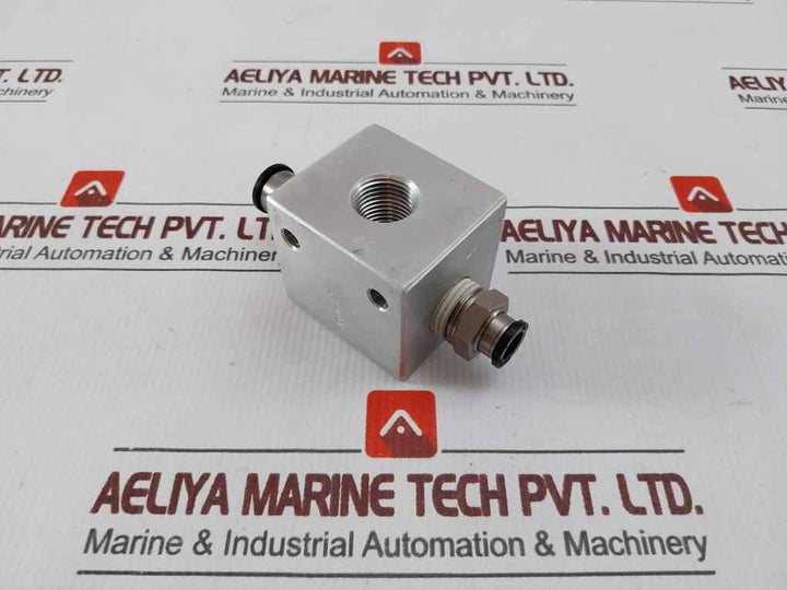 Asb V0118-05K23 Pneumatic Flow Control Valve Block Ae0D0010000