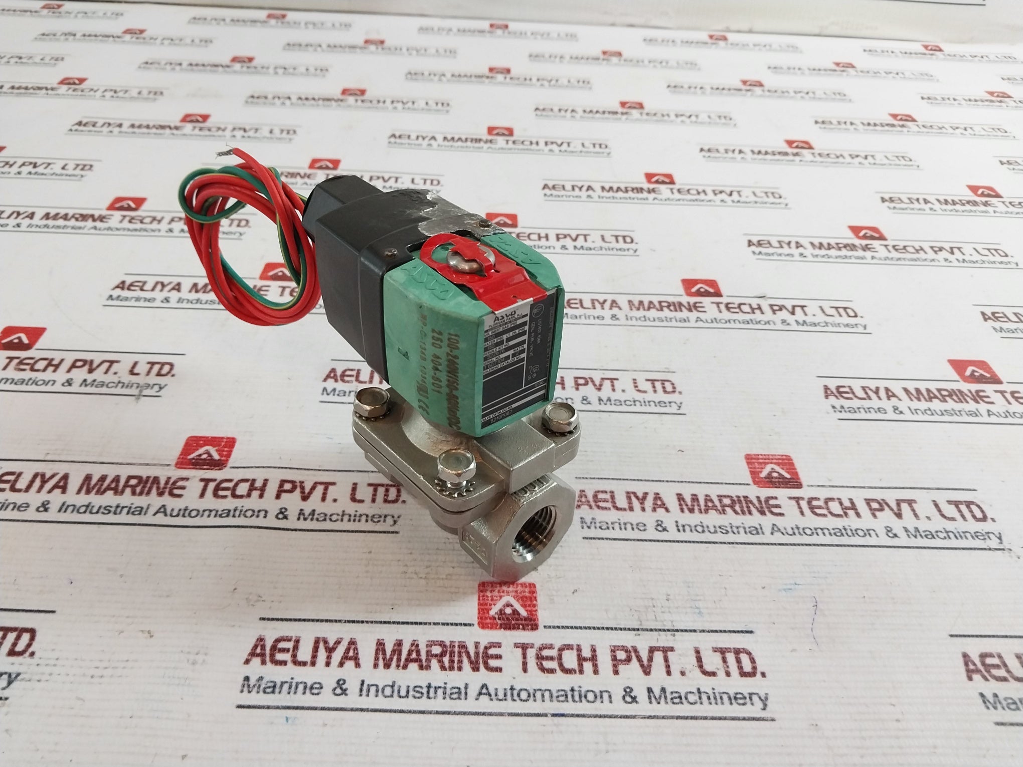 Asco 8210P087 Stainless Steel Solenoid Valve 40Thub1/3/8 15D-d