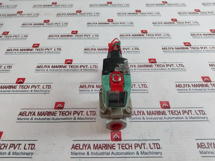 Asco 8210P087 Stainless Steel Solenoid Valve 40Thub1/3/8 15D-d