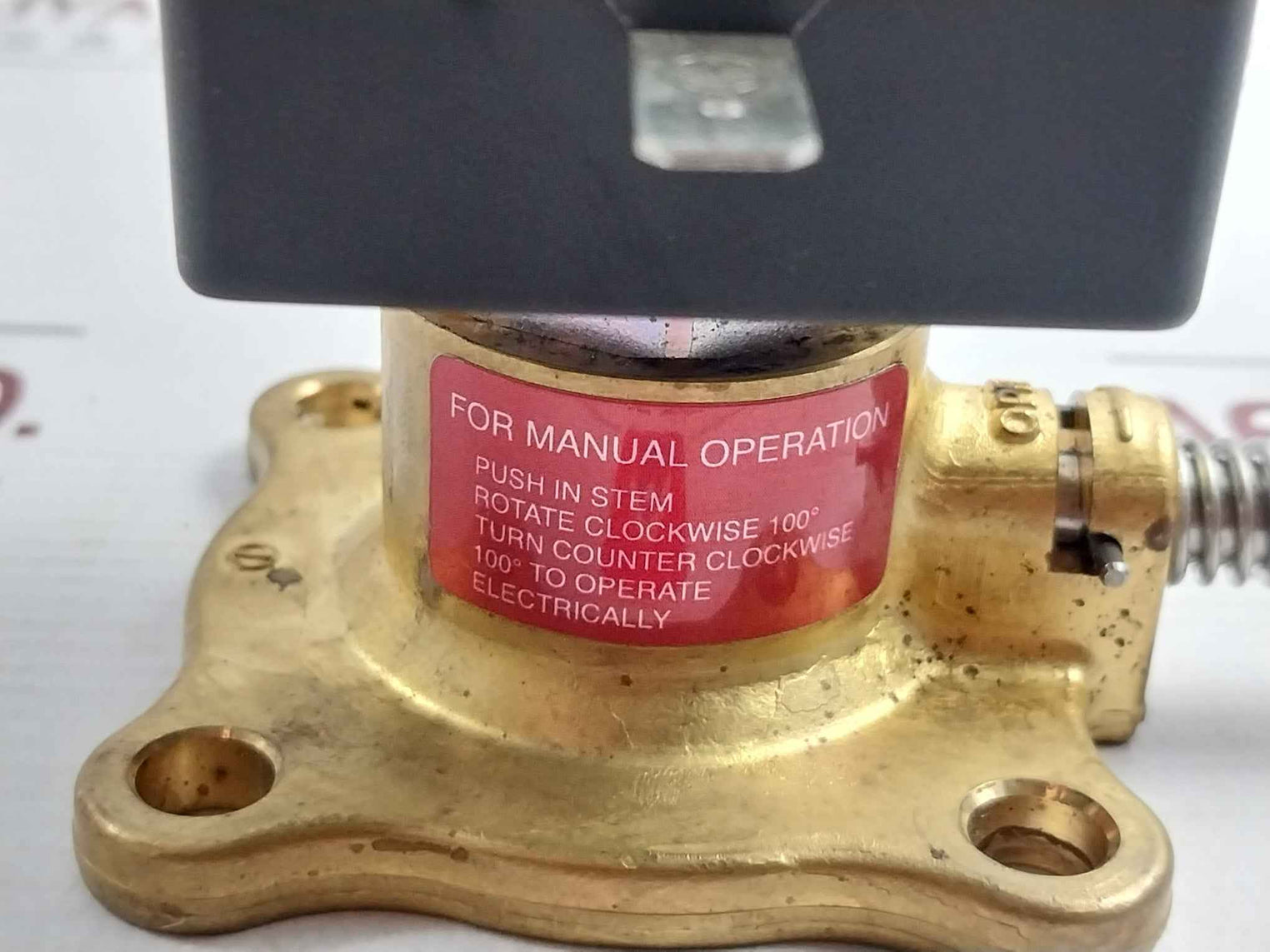 Asco Sc Xe210D095Vmo Solenoid Valve Coil 1762826-01 E210D095Tgap1B0