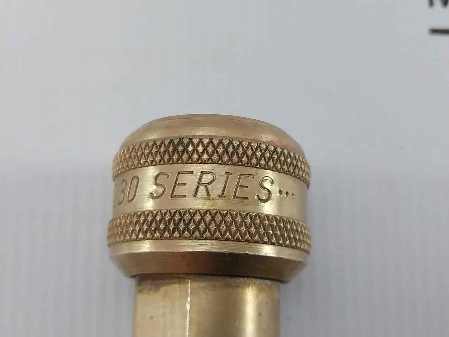 Ashcroft 593-47 Pressure Gauge With Hose 0-8000 Kpa 0-1150 Psi 30 Series