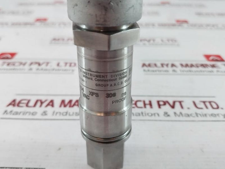 Ashcroft Apsr7Mcs04 Watertight Pressure Switch 1A 125Vac 2000 Psi Proof
