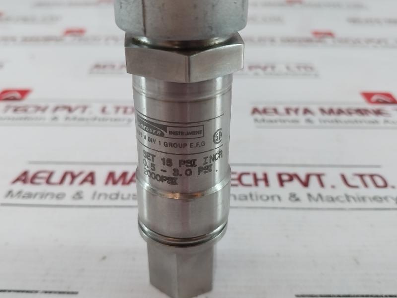 Ashcroft Apsr7Mcs04 Watertight Pressure Switch 1A 125Vac 2000 Psi Proof